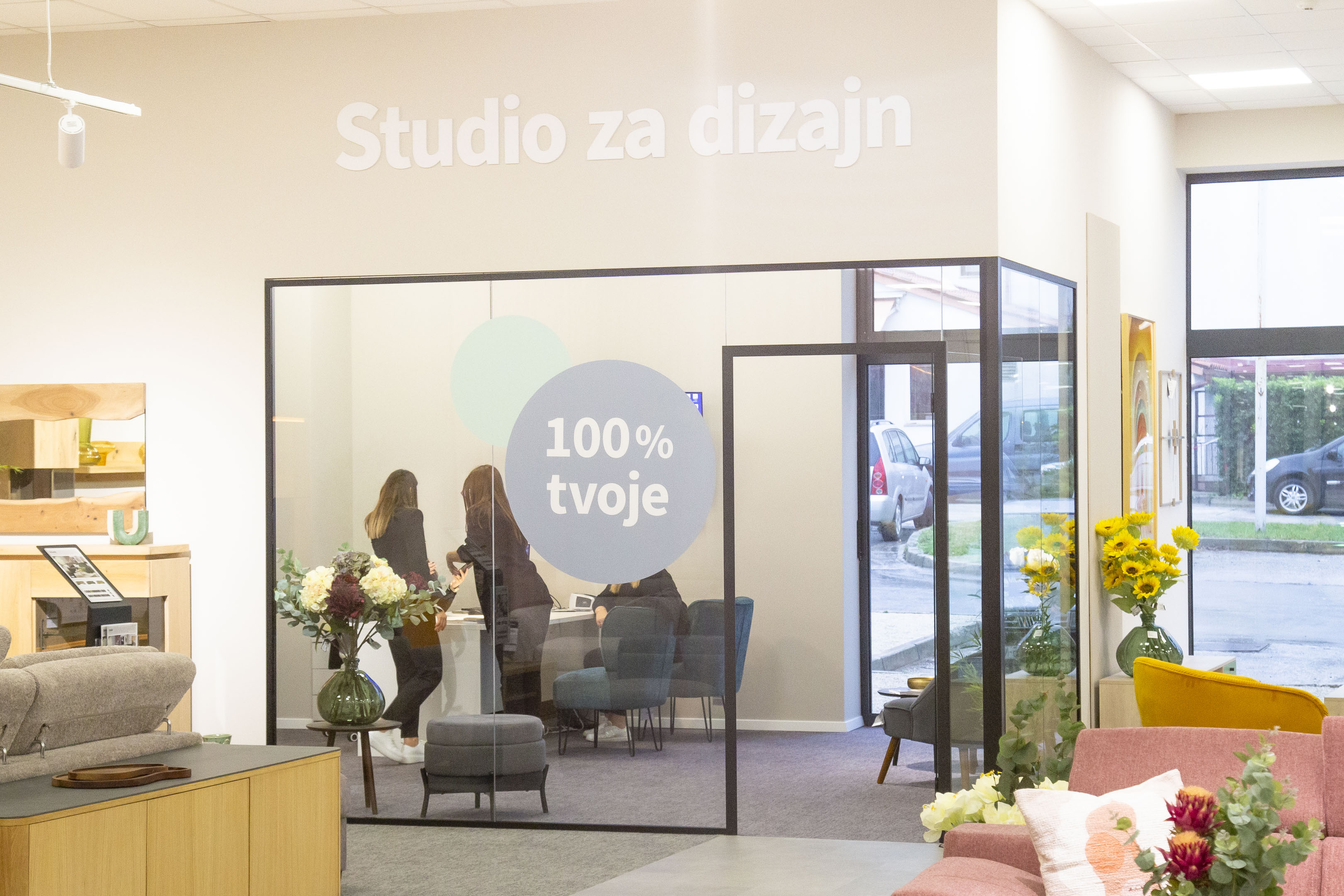 U studiju za dizajn kupcima je zajamčen personalizirani pristup